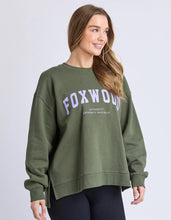 Load image into Gallery viewer, Interval Crew - Khaki/Lilac
