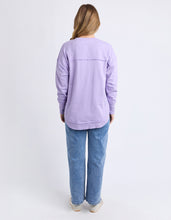 Load image into Gallery viewer, Simplified Metallic Crew - Lavender
