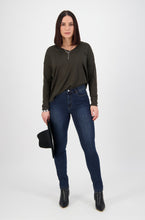 Load image into Gallery viewer, Skinny Leg Jean 5897 - Gold Stitch
