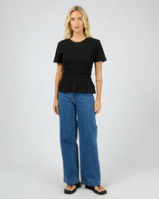 Load image into Gallery viewer, Lipa Ruched Top
