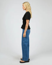 Load image into Gallery viewer, Lipa Ruched Top
