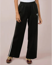 Load image into Gallery viewer, On The Daily Trackpant
