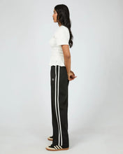 Load image into Gallery viewer, On The Daily Trackpant
