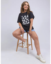 Load image into Gallery viewer, Azalea Tee

