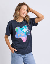 Load image into Gallery viewer, Party Applique Tee
