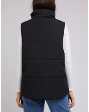 Load image into Gallery viewer, Classic Puffer Vest
