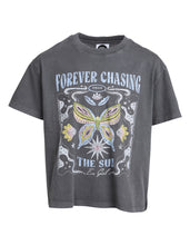 Load image into Gallery viewer, Chasing The Sun Tee
