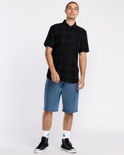 Load image into Gallery viewer, Billow Denim Short
