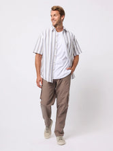 Load image into Gallery viewer, Hartford Flaxley Shirt
