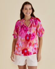 Load image into Gallery viewer, Joanne Blouse - Floral Abstract Print
