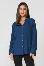 Load image into Gallery viewer, Raglan Sleeve &amp; Wood Button Shirt - Blue
