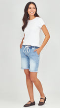 Load image into Gallery viewer, Crew Shorts - Blue
