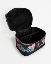 Load image into Gallery viewer, Patch Attack Deluxe Makeup Case - Multi
