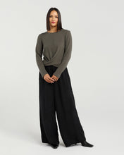 Load image into Gallery viewer, Twist Tee L/S - Slate
