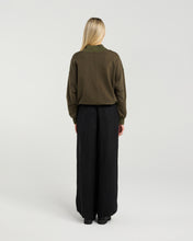 Load image into Gallery viewer, Juno Wrap - Khaki
