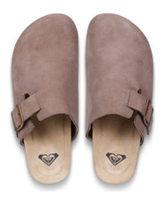 Load image into Gallery viewer, Zeliah Sin Fur Clogs
