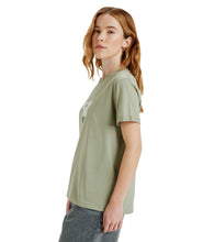 Load image into Gallery viewer, Ocean Road Art T-Shirt - Oil Green
