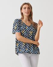Load image into Gallery viewer, Printed V-Neck Top
