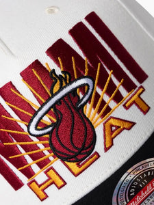 NBA Post Up Pro Pinch Snapback - Heat