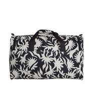 Load image into Gallery viewer, Weekender - White/Black
