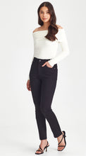 Load image into Gallery viewer, Peachy Push Up Jean - Black
