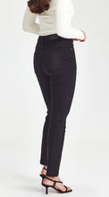 Load image into Gallery viewer, Peachy Push Up Jean - Black
