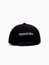 Load image into Gallery viewer, NBA Evergreen Team Pro Pinch Snapback - Boston Celtics

