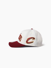 Load image into Gallery viewer, NBA Team Arch Flex 110 Snapback - Cleveland Cavaliers
