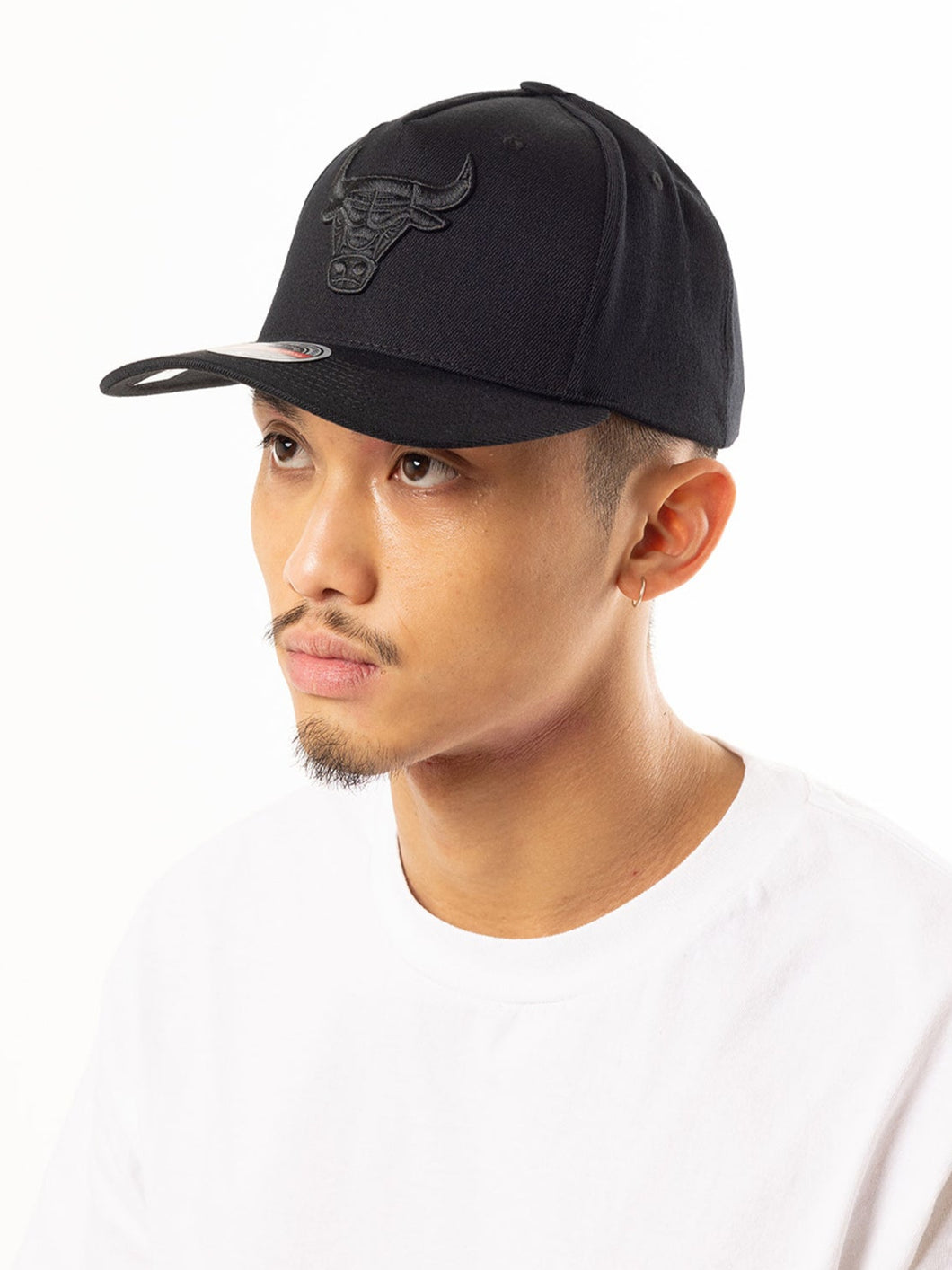 NBA Black On Black Snapback - Chicago Bulls