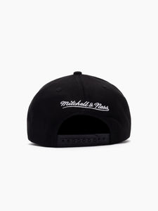 NBA Evergreen Team Pro Pinch Snapback - Charlotte Hornets