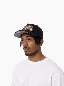 NBA Evergreen Team Pro Pinch Snapback - Philadelphia 76ers