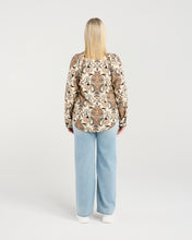 Load image into Gallery viewer, Eleanor Top - Rustle
