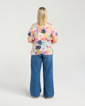 Load image into Gallery viewer, Lina Top - Floral Canvas
