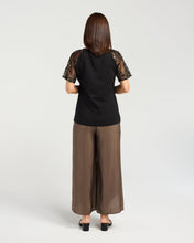 Load image into Gallery viewer, Selah Top - Black
