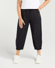 Load image into Gallery viewer, Nova Pant - Black
