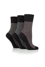 Load image into Gallery viewer, Gentle Grip 3pk Womens Sock - Varsity Fine Stripe
