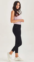 Load image into Gallery viewer, Slip Short Stuff - Black

