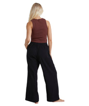 Load image into Gallery viewer, Follow Me Pant
