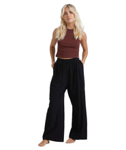 Load image into Gallery viewer, Follow Me Pant
