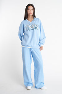 V-Neck Girlfriend Crew/MVP - Glacier