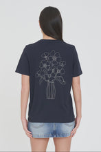 Load image into Gallery viewer, Clasic Tee 170/Florette - Navy
