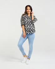 Load image into Gallery viewer, Tessa Blouse - Windmill

