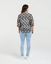 Load image into Gallery viewer, Tessa Blouse - Windmill
