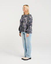 Load image into Gallery viewer, Amara Top - Stone Lily
