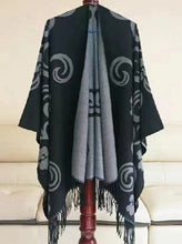 Load image into Gallery viewer, Tassel Cape With Curls Design
