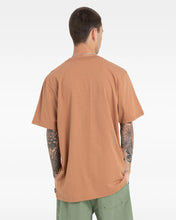 Load image into Gallery viewer, Fastlane tee - Mocha Mousse
