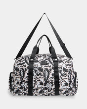 Load image into Gallery viewer, Weekend Seeker 45L Duffle Bag - Salt Crystal
