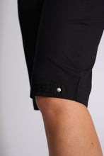 Load image into Gallery viewer, Custom Poplin Short - Black
