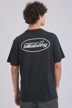 Load image into Gallery viewer, Walled SS Tee - Black
