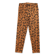 Load image into Gallery viewer, Leopard Lover Leggings
